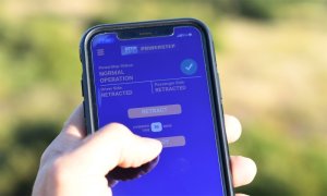 Chevrolet Silverado 2500 Running Boards - AMP Research - PowerStep Smart Series - Black - `20-`22